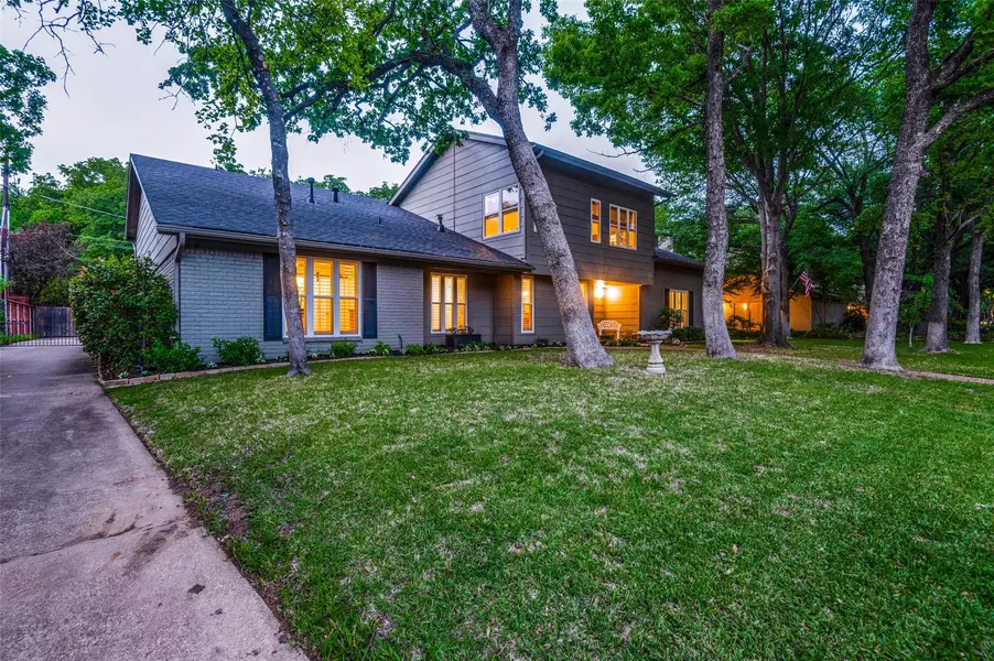 2111 Tretorn Court, Arlington, TX 76017