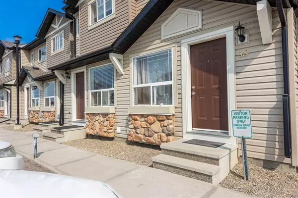 Calgary, AB T3J 0G2,58 SADDLEBROOK PT NE