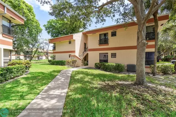 4157 Carambola Cir  #4157, Coconut Creek, FL 33066