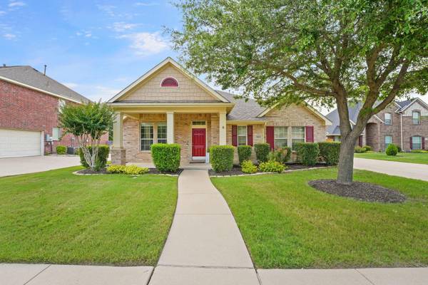 5813 Southern Hills Drive, North Richland Hills, TX 76180