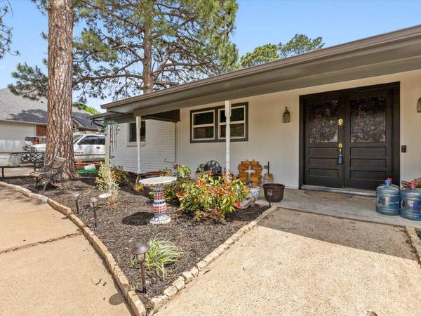 3705 Mission Court, Granbury, TX 76049