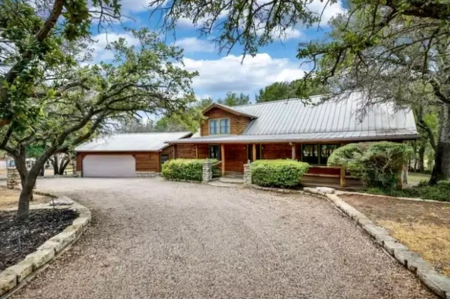 2900 Galaxy Street, Granbury, TX 76049