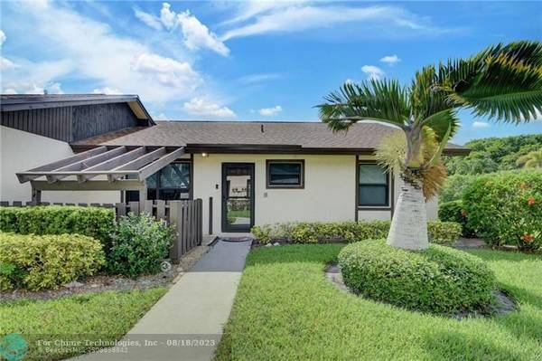 44 Via De Casas Norte,  Boynton Beach,  FL 33426