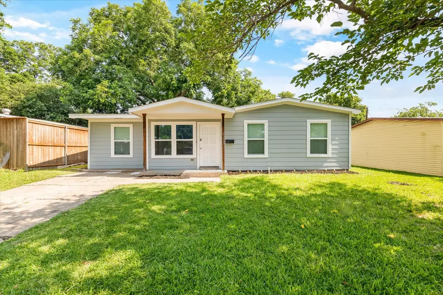 713 Seneca Drive, Garland, TX 75040