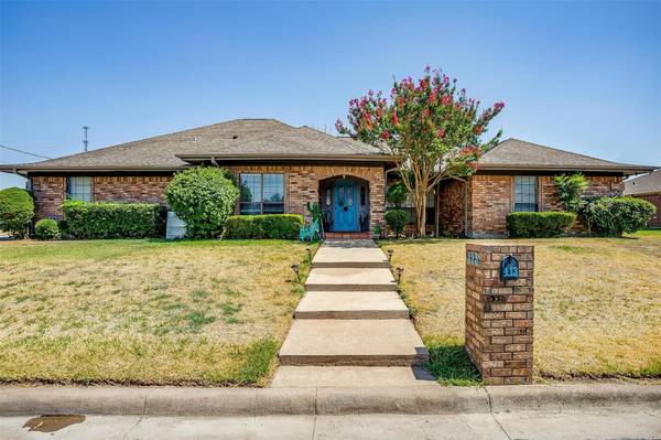 413 W Park Avenue,  Weatherford,  TX 76086