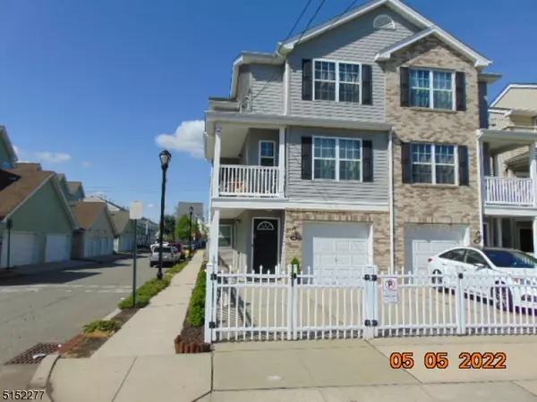 68 Magnolia #A, Elizabeth City, NJ 07206