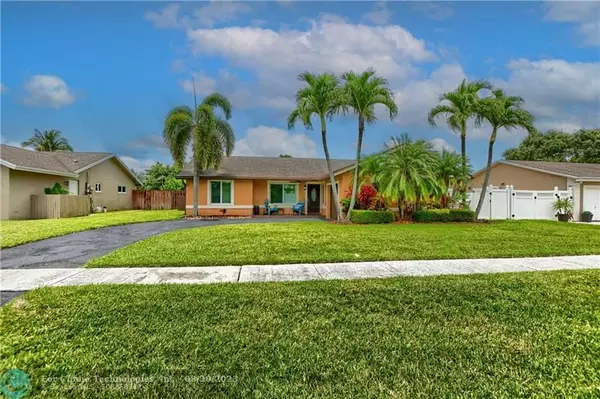 Boca Raton, FL 33434,19417 Carolina Cir