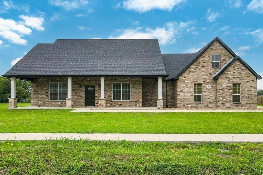 310 Runnells Street, Terrell, TX 75160