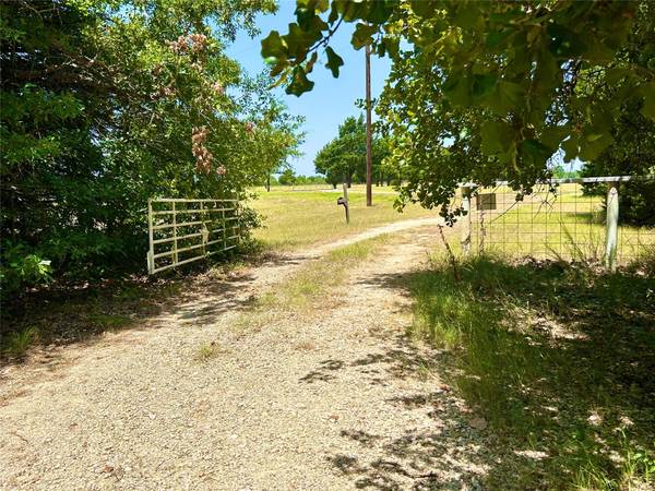 22501 Fm 709 N, Hubbard, TX 76648