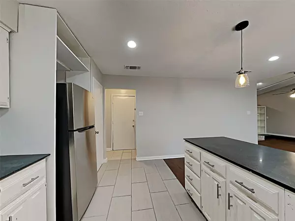 Fort Worth, TX 76133,7241 Southridge Trail