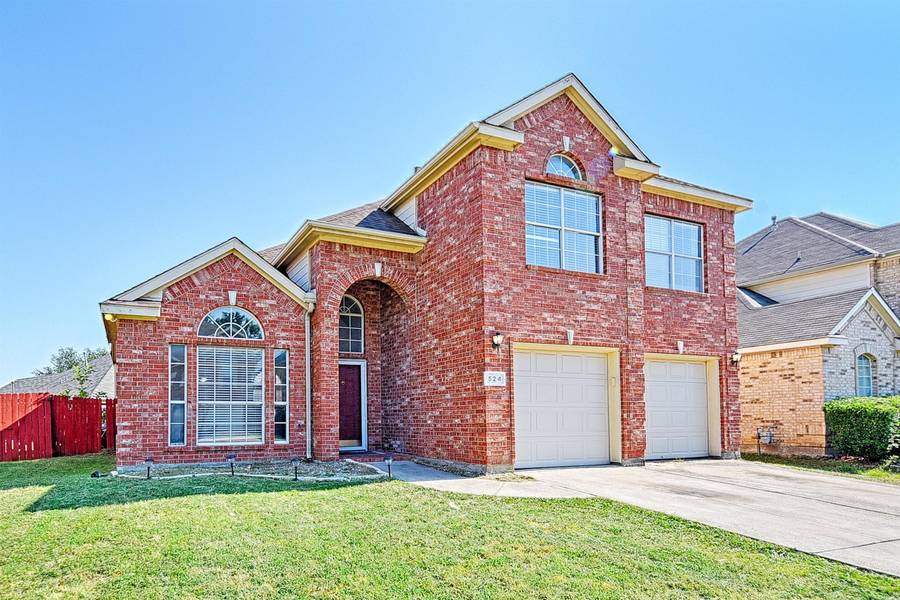 524 Delores Drive, Grand Prairie, TX 75052