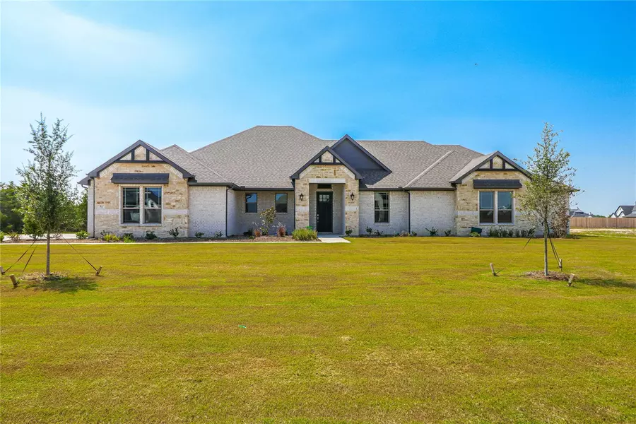 51 Woodbury Court, Waxahachie, TX 75167