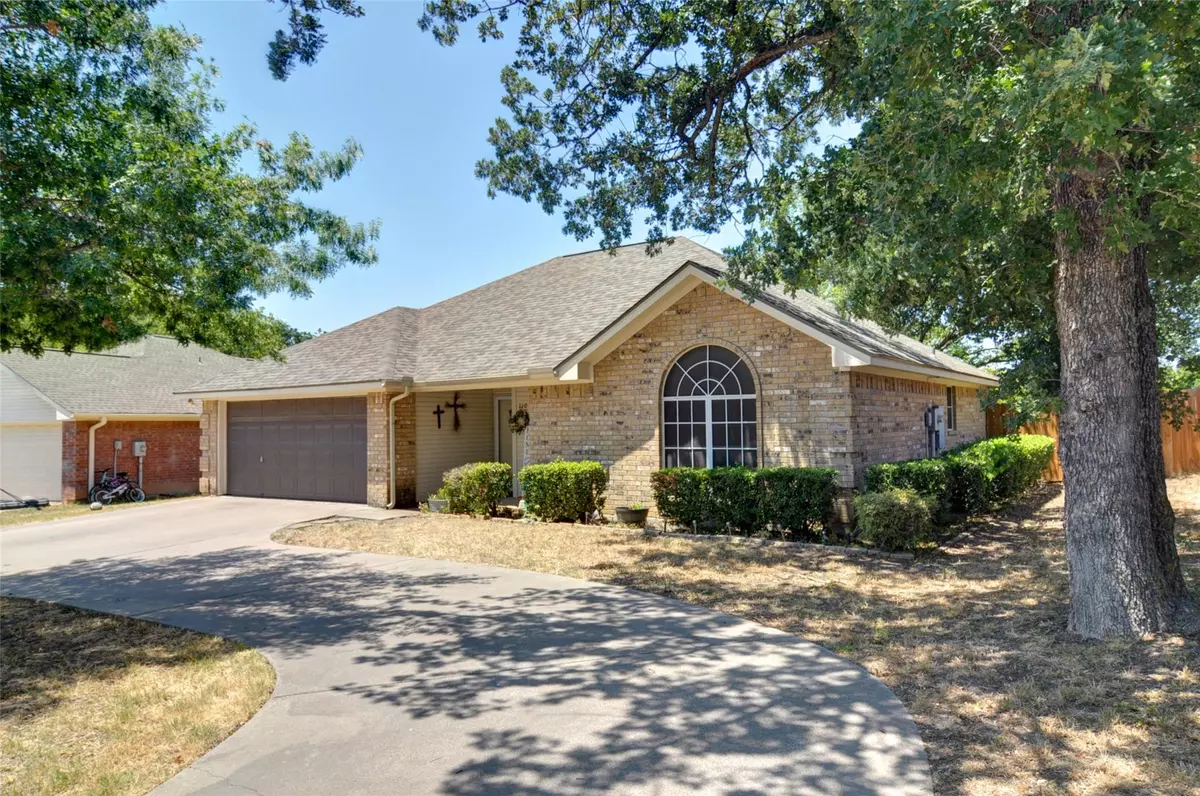 Weatherford, TX 76086,110 Chimney Rock Drive