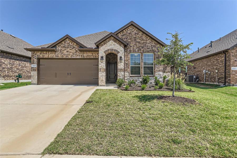 10809 Strike Street, Aubrey, TX 76227