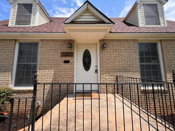 1601 W Chestnut Street, Denison, TX 75020