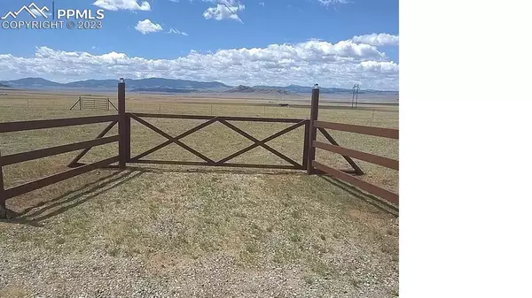 Hartsel, CO 80449,6868 Summit RD