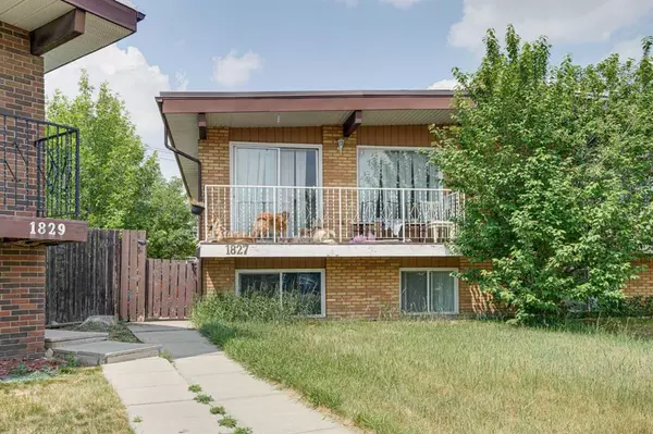 Calgary, AB T2B 2J9,1827 46 ST SE