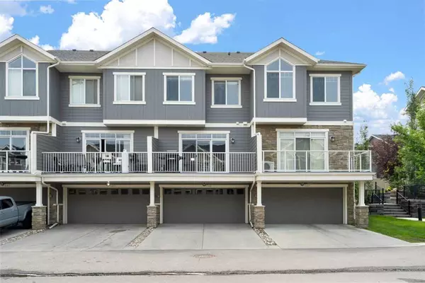 Calgary, AB T3P 0R8,565 Evanston MNR NW