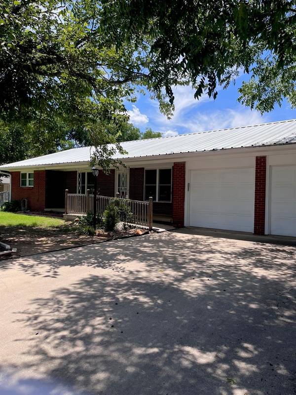 506 Cedar Street, Clyde, TX 79510