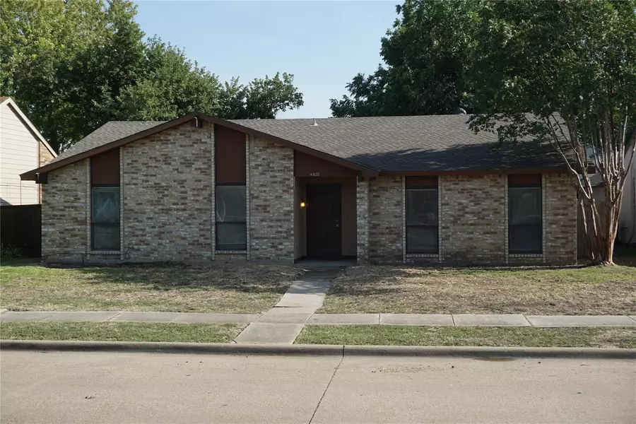 4528 Larner Street, The Colony, TX 75056