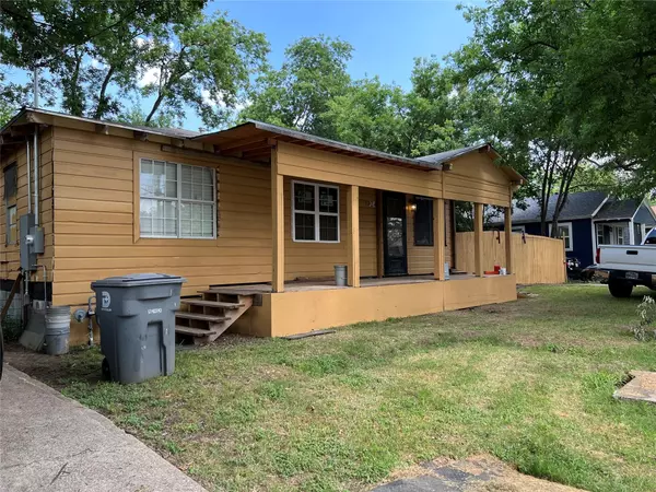 3424 Chihuahua Avenue, Dallas, TX 75212