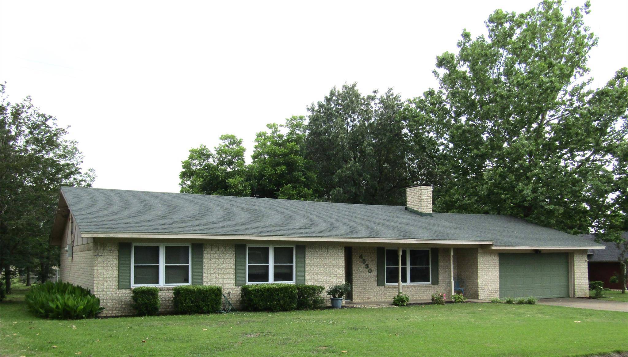 4530 Welch Circle,  Paris,  TX 75462