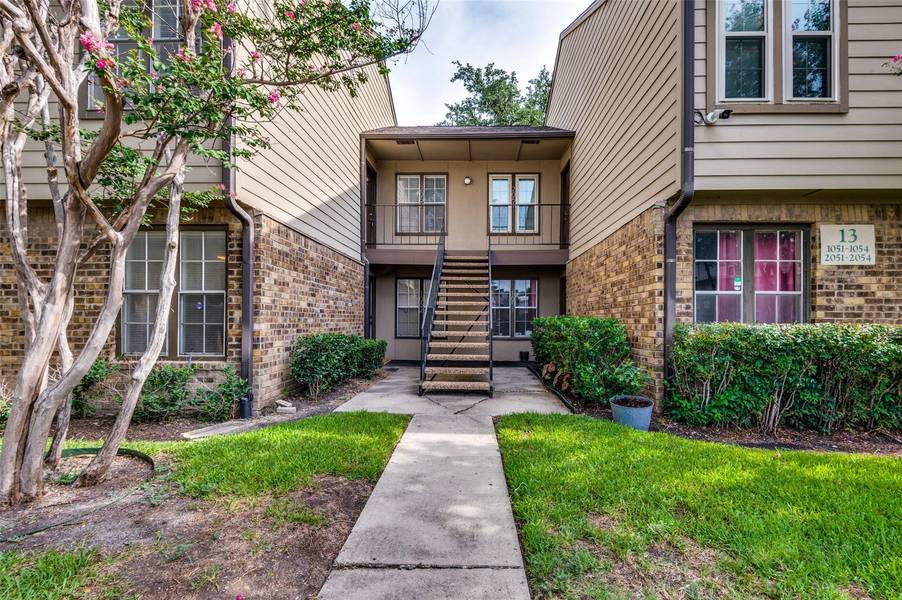 5300 Keller Springs Road #1052, Dallas, TX 75248