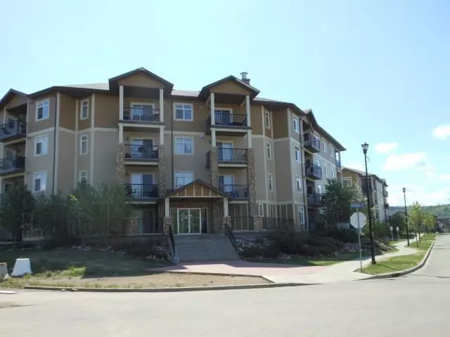 Fort Mcmurray, AB T9H 0B2,100 Denholm Gate W #306