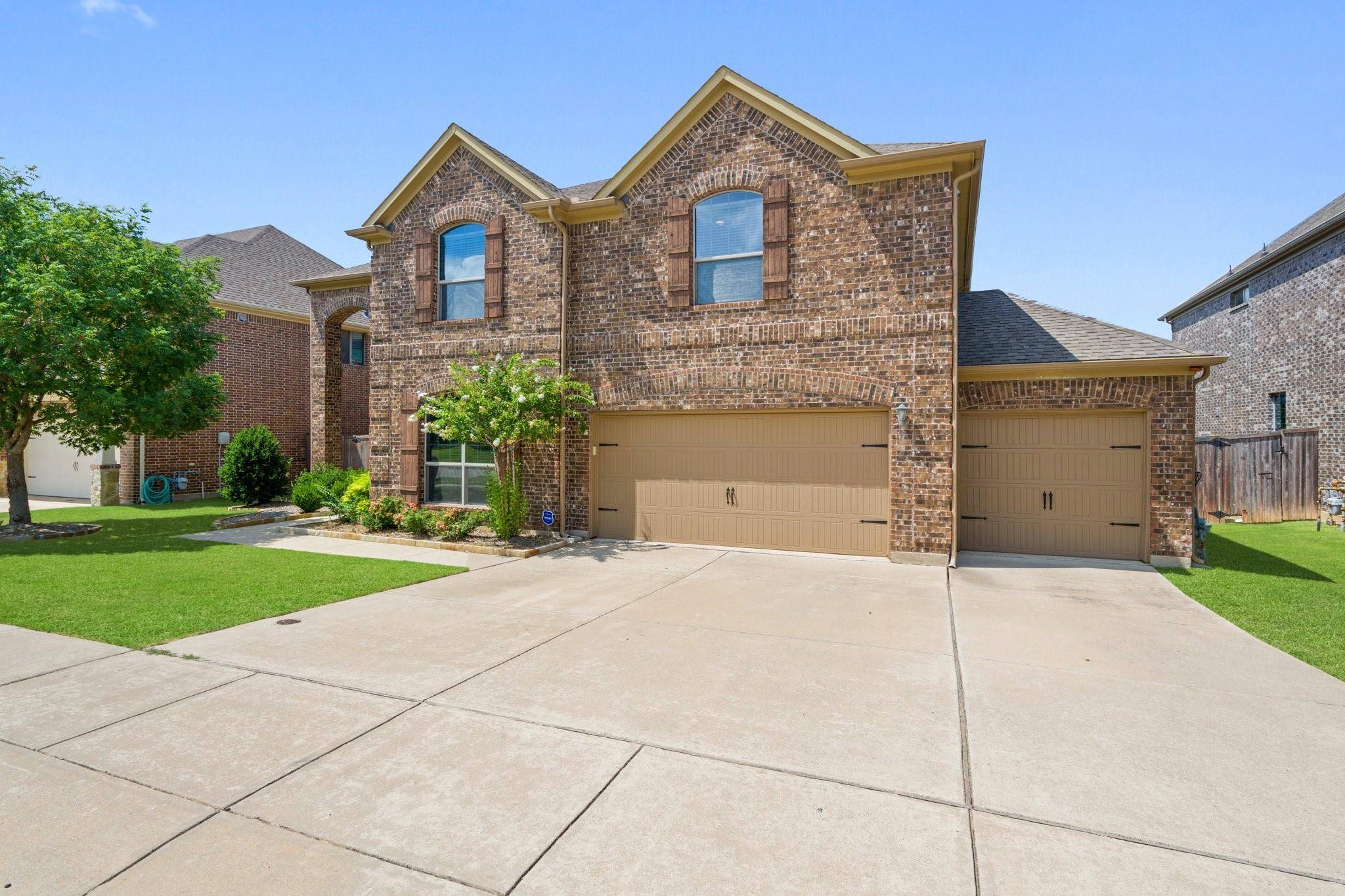 Roanoke, TX 76262,1135 Bentley Drive