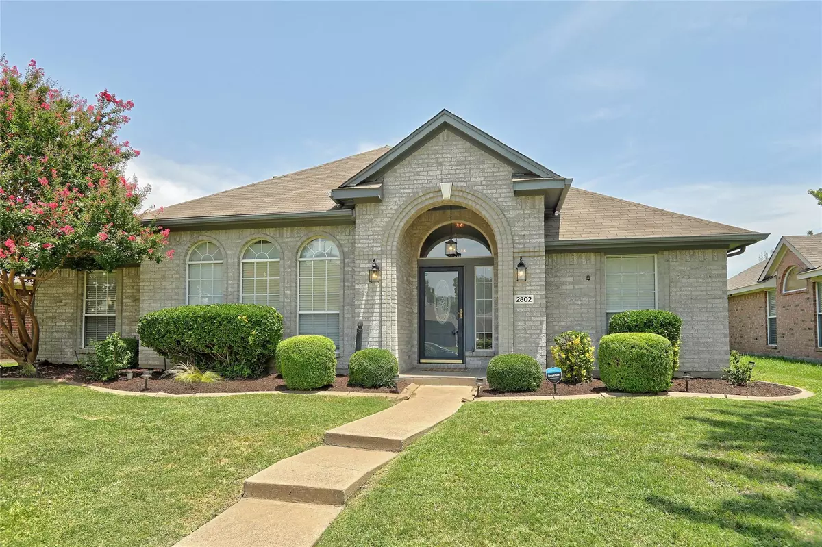 Garland, TX 75040,2802 Pecan Meadow Drive