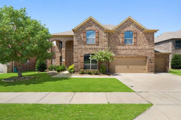 1135 Bentley Drive,  Roanoke,  TX 76262