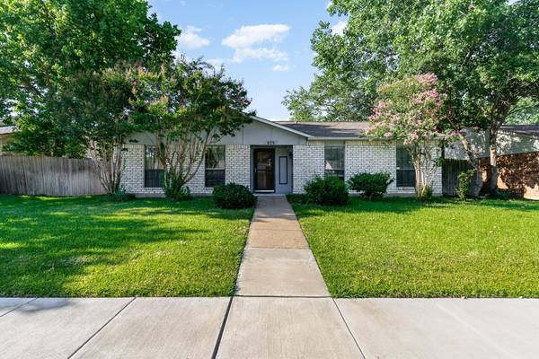 829 Cambridge Drive, Plano, TX 75023