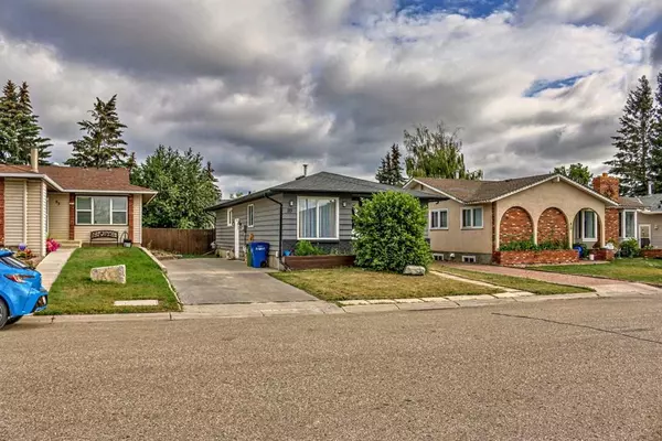 Airdrie, AB T4B 1Y1,89 Summerfield Close SW