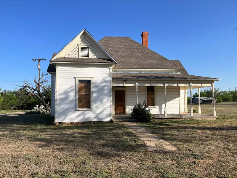 240 Post Oak Street, Moran, TX 76464