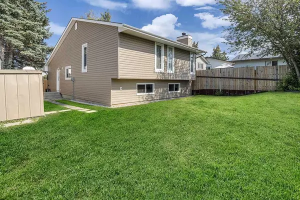 Calgary, AB T3K 1M8,95 Beddington WAY NE