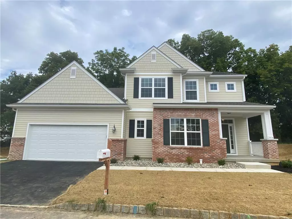 Forks Twp, PA 18040,2454 Burgandy Lane #98