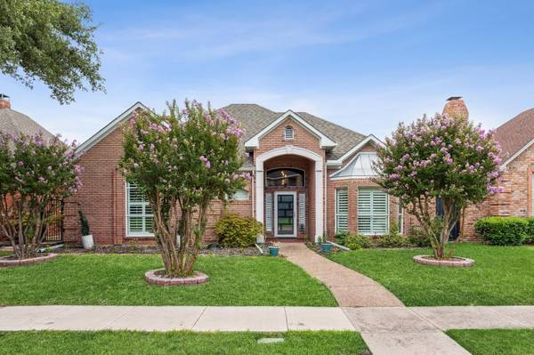 1012 Murl Drive,  Irving,  TX 75062