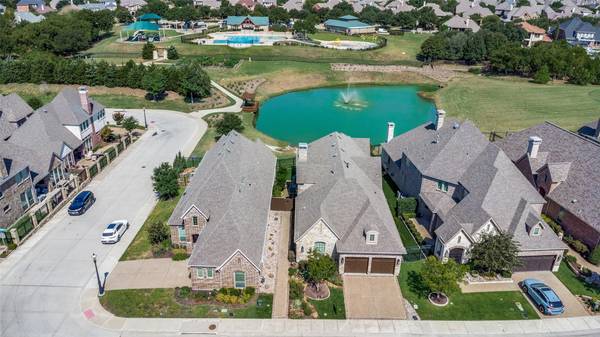 732 Royal Minister Boulevard, Lewisville, TX 75056