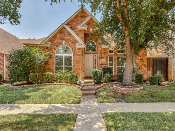 8613 Wellington Point Drive, Irving, TX 75063