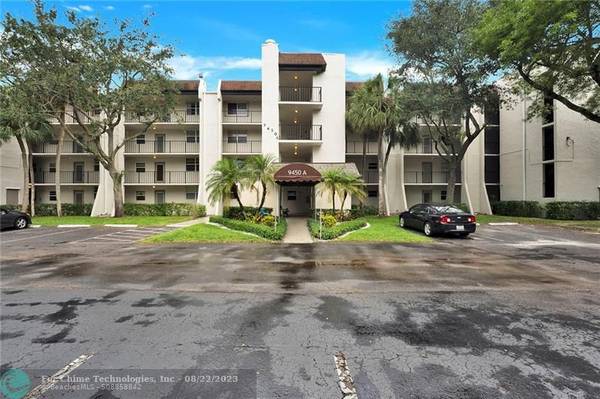 9450 Poinciana Pl  #307, Davie, FL 33324