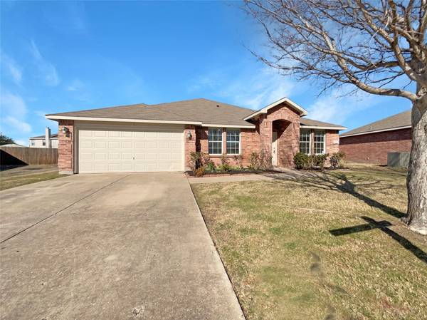 600 Fox Glen, Forney, TX 75126