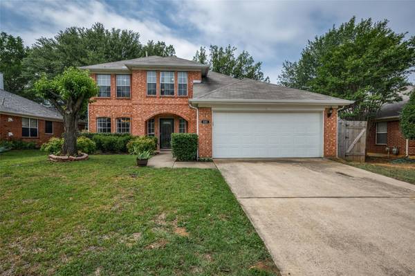 330 Stately Oak Lane, Lake Dallas, TX 75065