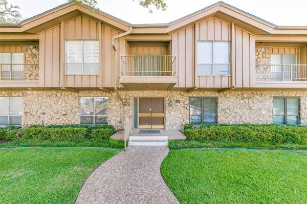 11400 Park Central Place #B, Dallas, TX 75230