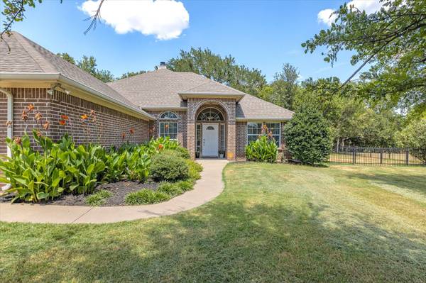 2809 Weylene Paseo, Granbury, TX 76049