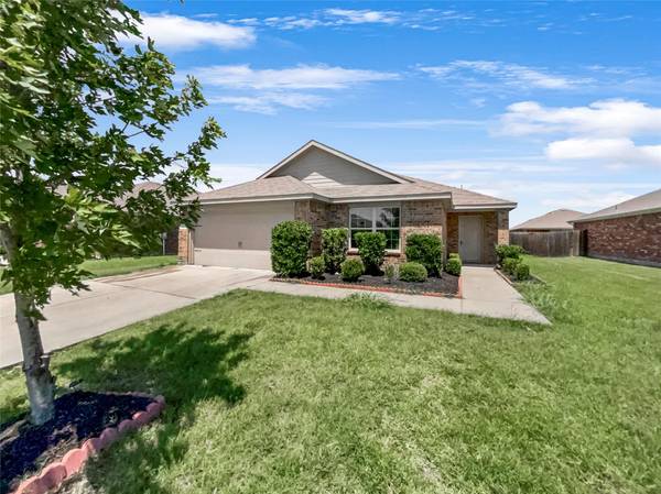 2811 Balleywood Drive, Seagoville, TX 75159