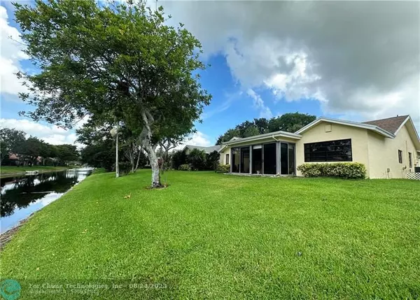 Boca Raton, FL 33498,10598 180th Pl