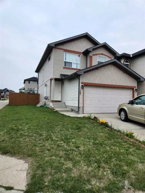 Calgary, AB T3J 5A1,387 Taracove Estate DR NE