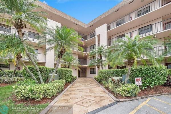 10145 Sunrise Lakes Blvd  #304,  Sunrise,  FL 33322