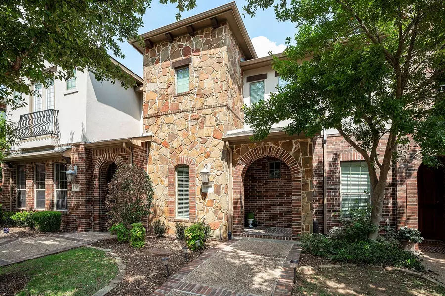 8612 Augustine Road, Irving, TX 75063