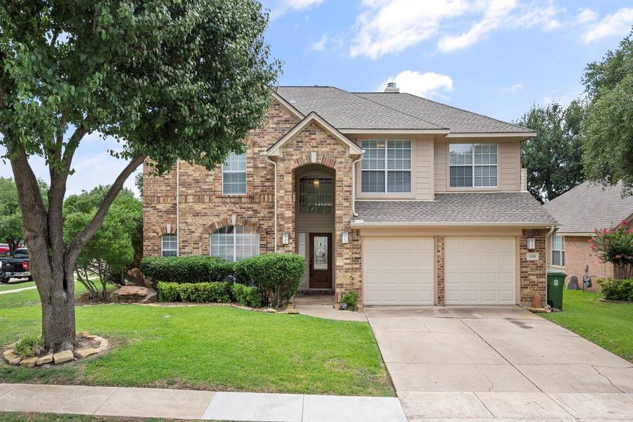 1938 Perry Drive, Mansfield, TX 76063